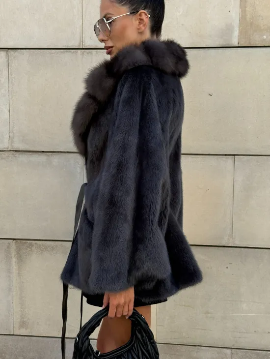 Летучая мышь из меха норки с воротником из куницы - цвет темный графит - фото 5