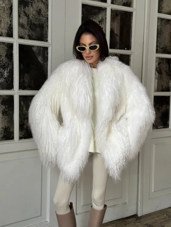 Шуба из меха ламы PREMIUM COLLECTION, английский воротник - фото 5