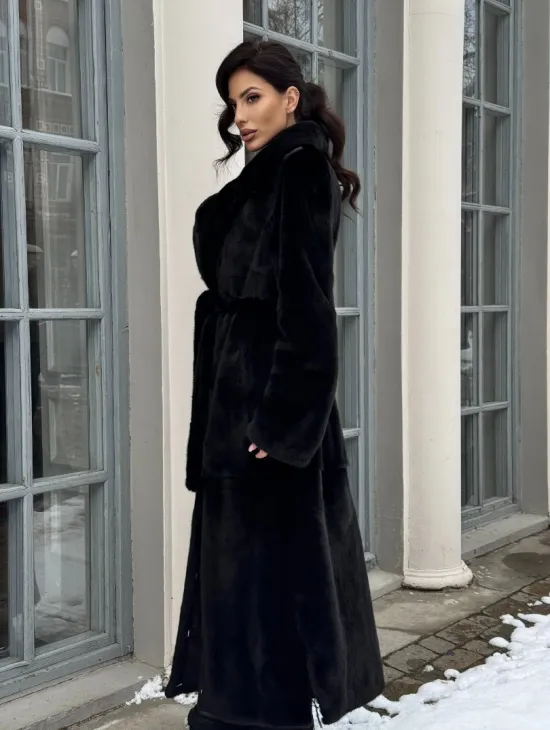 Классическая шуба из норки Blackglama с английским воротником и боковыми шлицами - фото 8