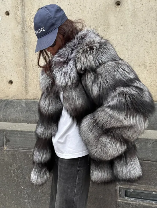 Шуба из чернобурки воротник стойка - фото 2
