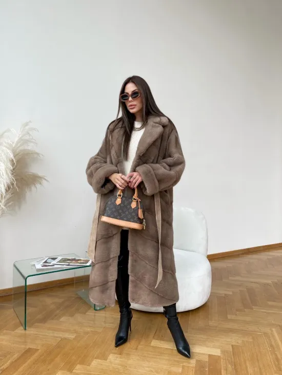 Шуба кимоно из скандинавской норки в цвете пастель - фото 5