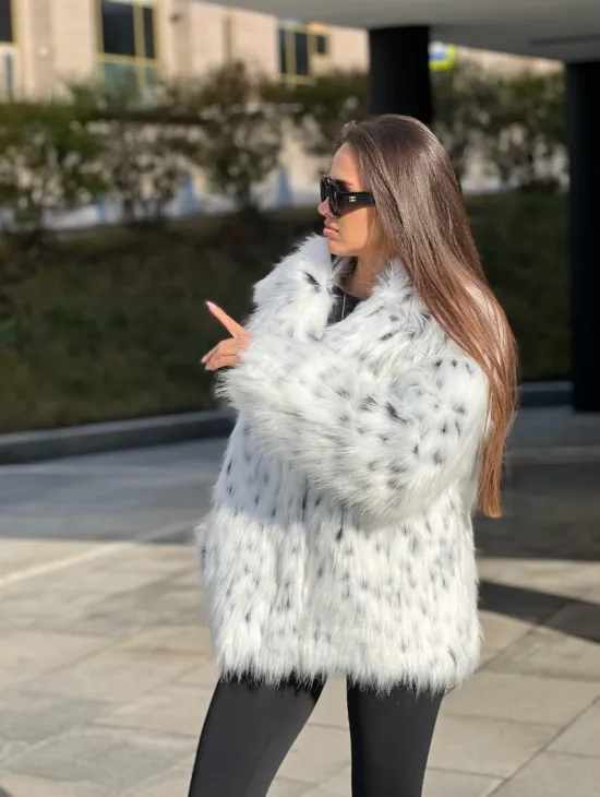 Полушубок из экомеха - фото 3