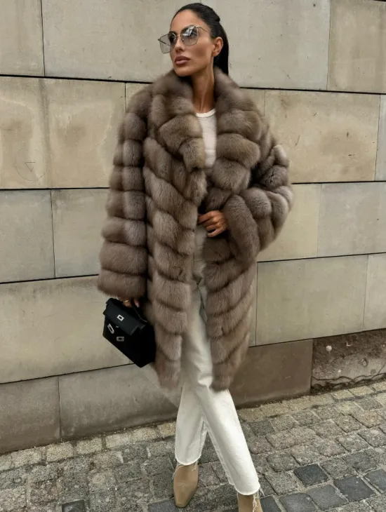 Шуба из куницы женская - цвет тор-тор - фото 10